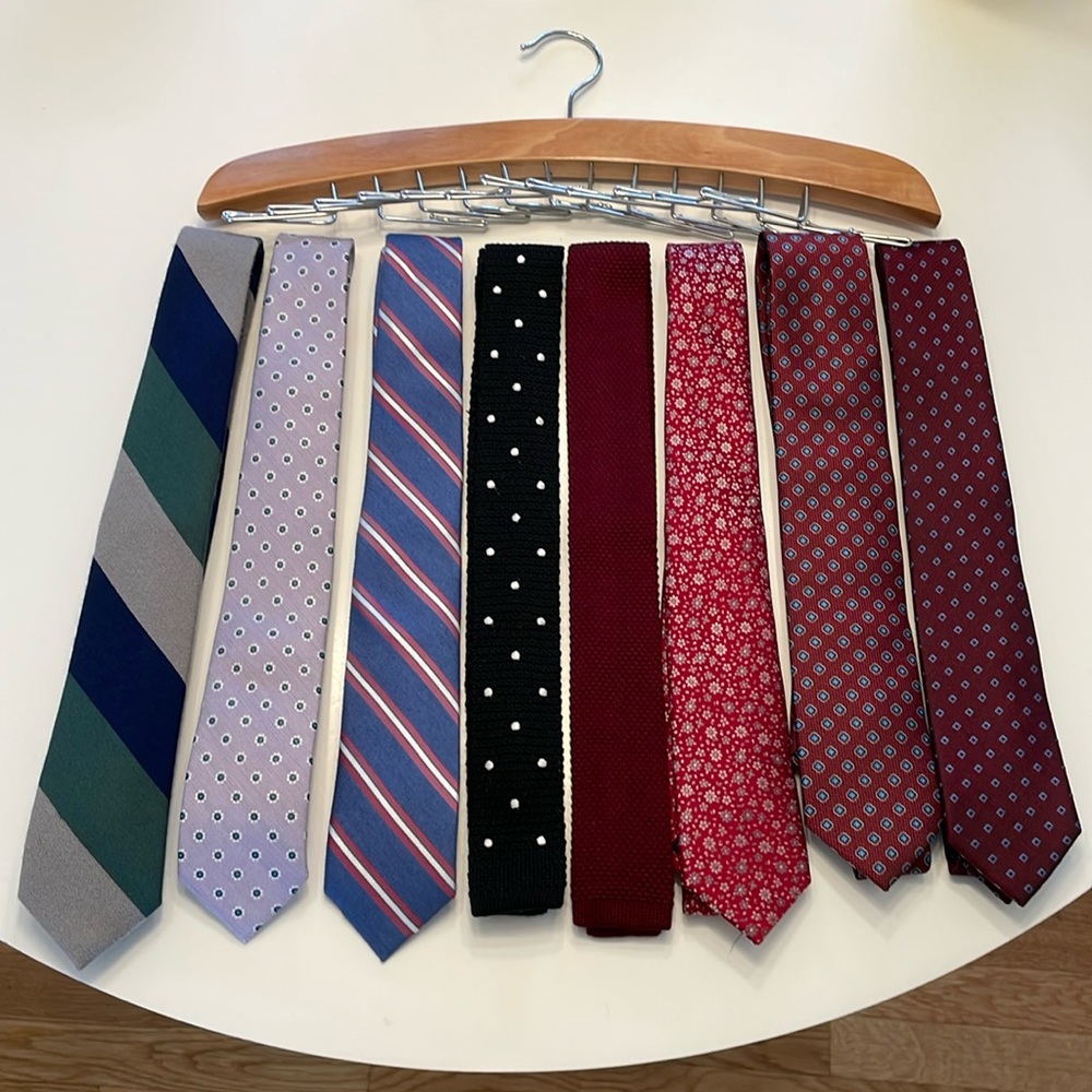 Tie bar neckties
